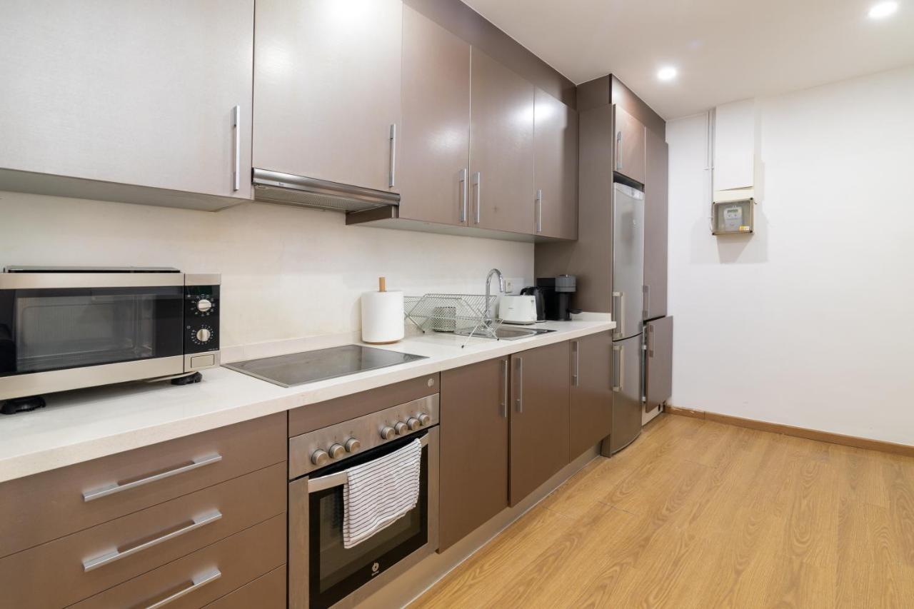 El Born Design Apartments Barcelona Luaran gambar