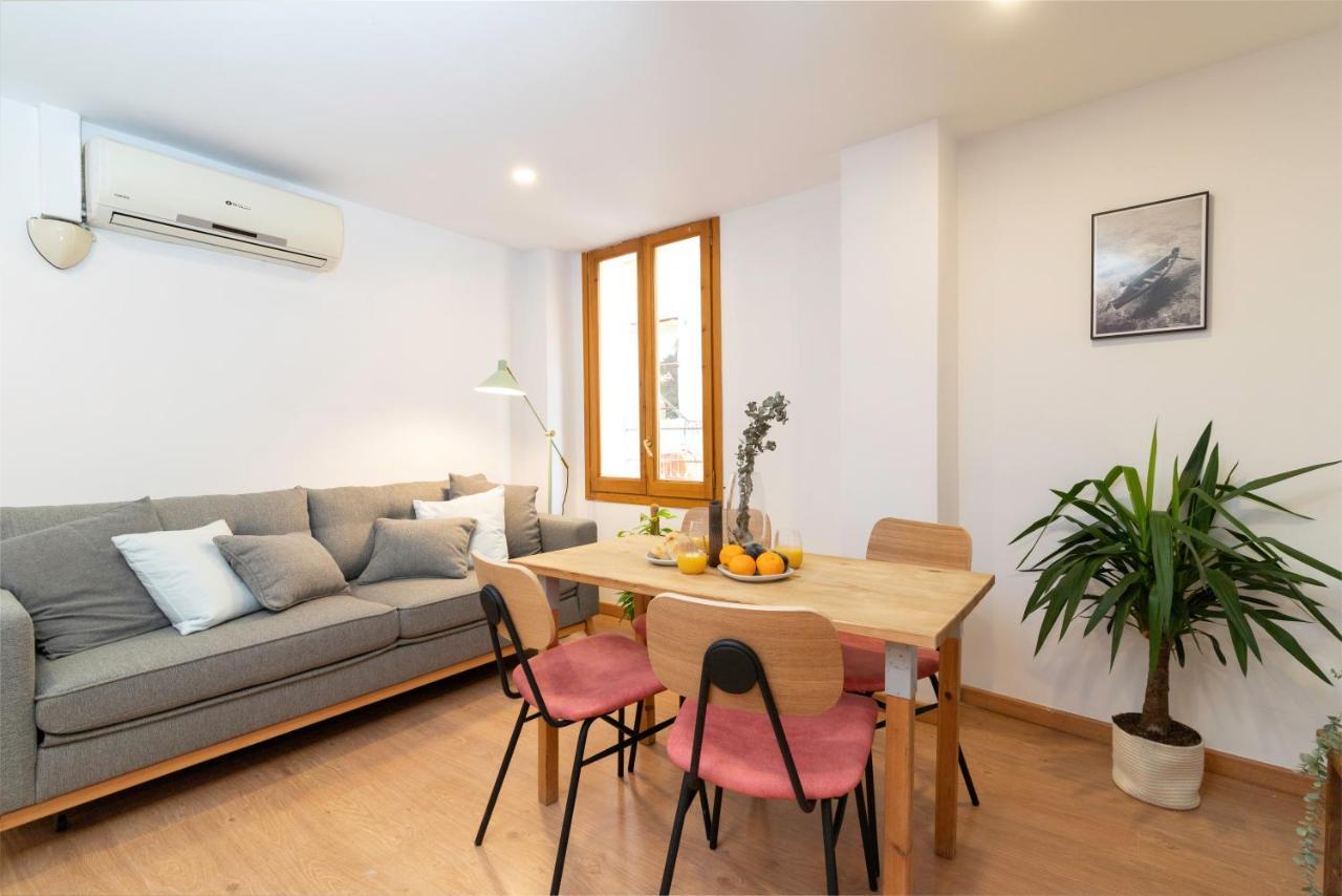 El Born Design Apartments Barcelona Luaran gambar