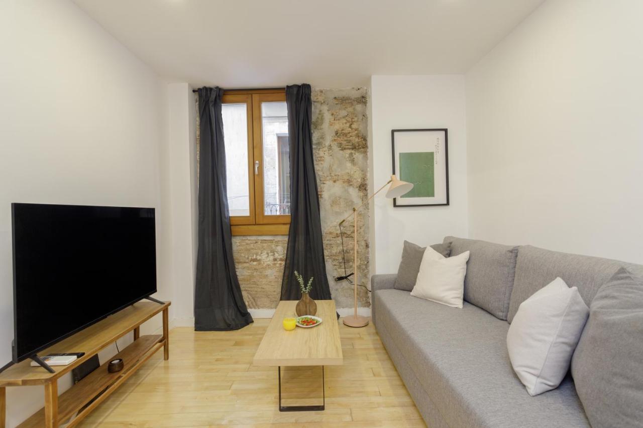 El Born Design Apartments Barcelona Luaran gambar
