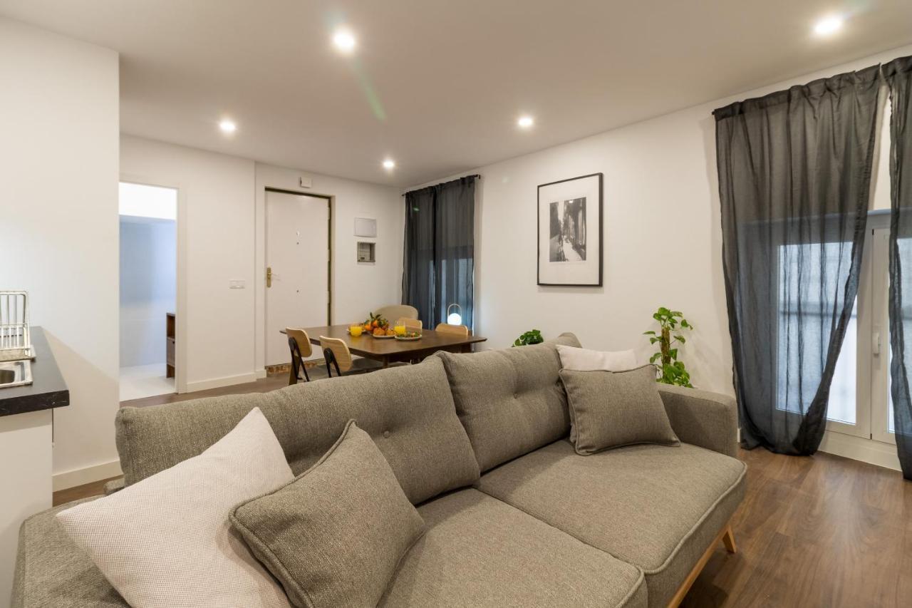 El Born Design Apartments Barcelona Luaran gambar