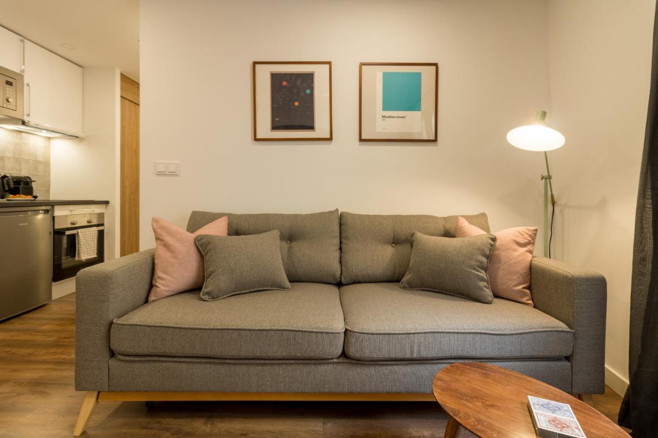 El Born Design Apartments Barcelona Luaran gambar